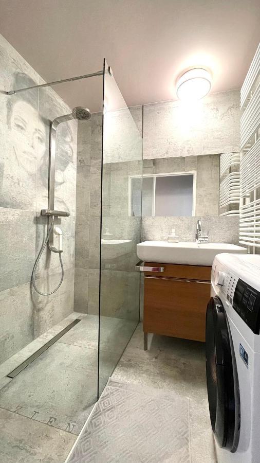 Aphome Apartments - Powstancow Slaskich Wrocław Extérieur photo